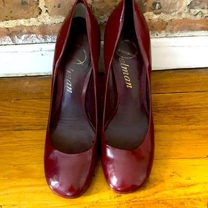 Amazing burgundy Delian heels